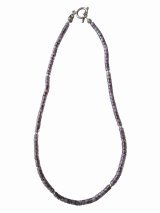 画像:  【送料無料】◆flower storm◆長さ42cm アクリル樹脂ビーズ＆ガラスビーズのショートネックレス グレーグラデーション 金属アレルギー対応 ( ステンレス TOHOビーズ アクセサリー 日本製 メンズ レディース）