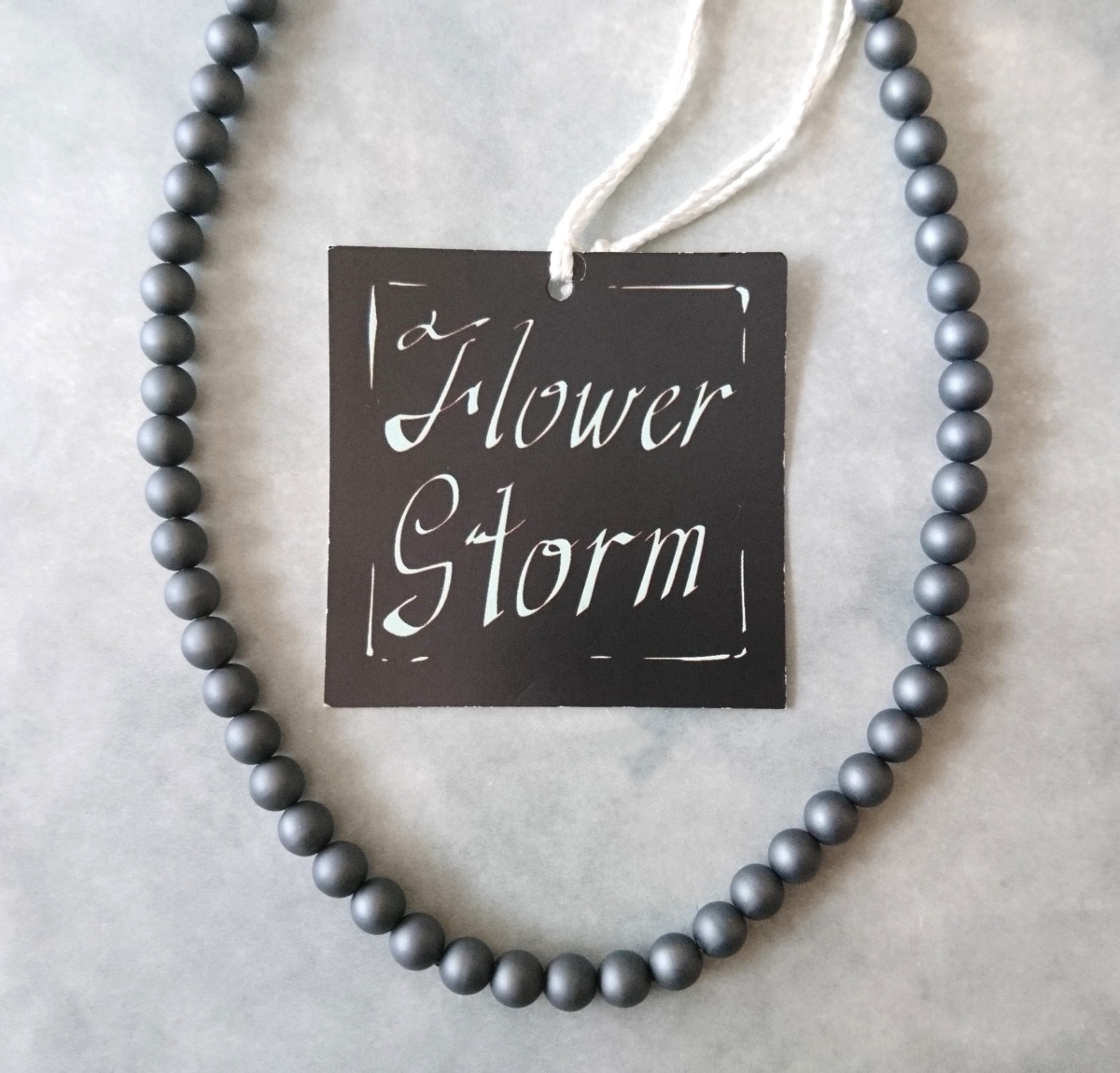 画像2: 【送料無料】◆flower storm◆長さ42~47cm 日本製樹脂パール 艶消し6mm ネックレス ダークグレー アジャスター付 (つや消し ユリア樹脂 アクリルパール ステンレス アクセサリー ビーズネックレス）