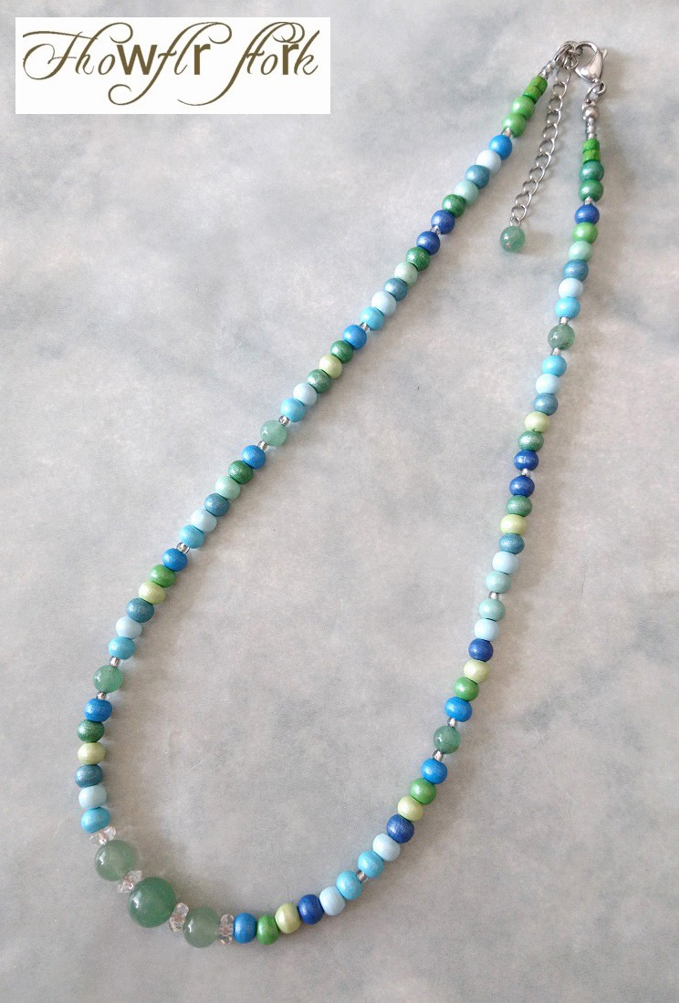 画像2: 【送料無料】◆flower storm◆長さ52~57cm 天然石グリーンアベンチュリン、水晶＆ウッドビーズのネックレス マルチカラーグリーン系 アジャスター付 ( パワーストーン 天然木 TOHOビーズ ステンレス アクセサリー 日本製 メンズ レディース） 