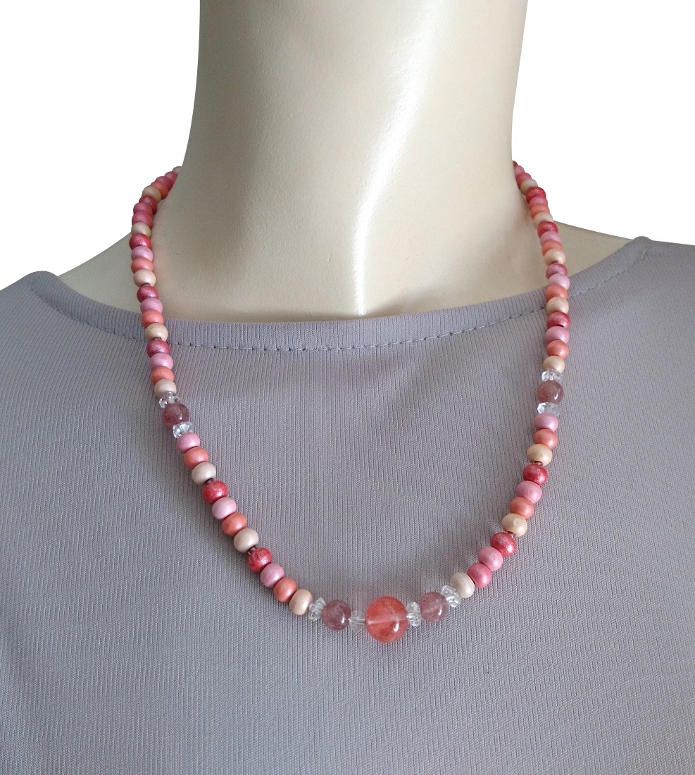 画像3: 【送料無料】◆flower storm◆長さ52~57cm 天然石ストロベリークォーツ、水晶＆ウッドビーズのネックレス マルチカラーレッド ピンク系 アジャスター付 ( パワーストーン 天然木 TOHOビーズ ステンレス アクセサリー 日本製 メンズ レディース）