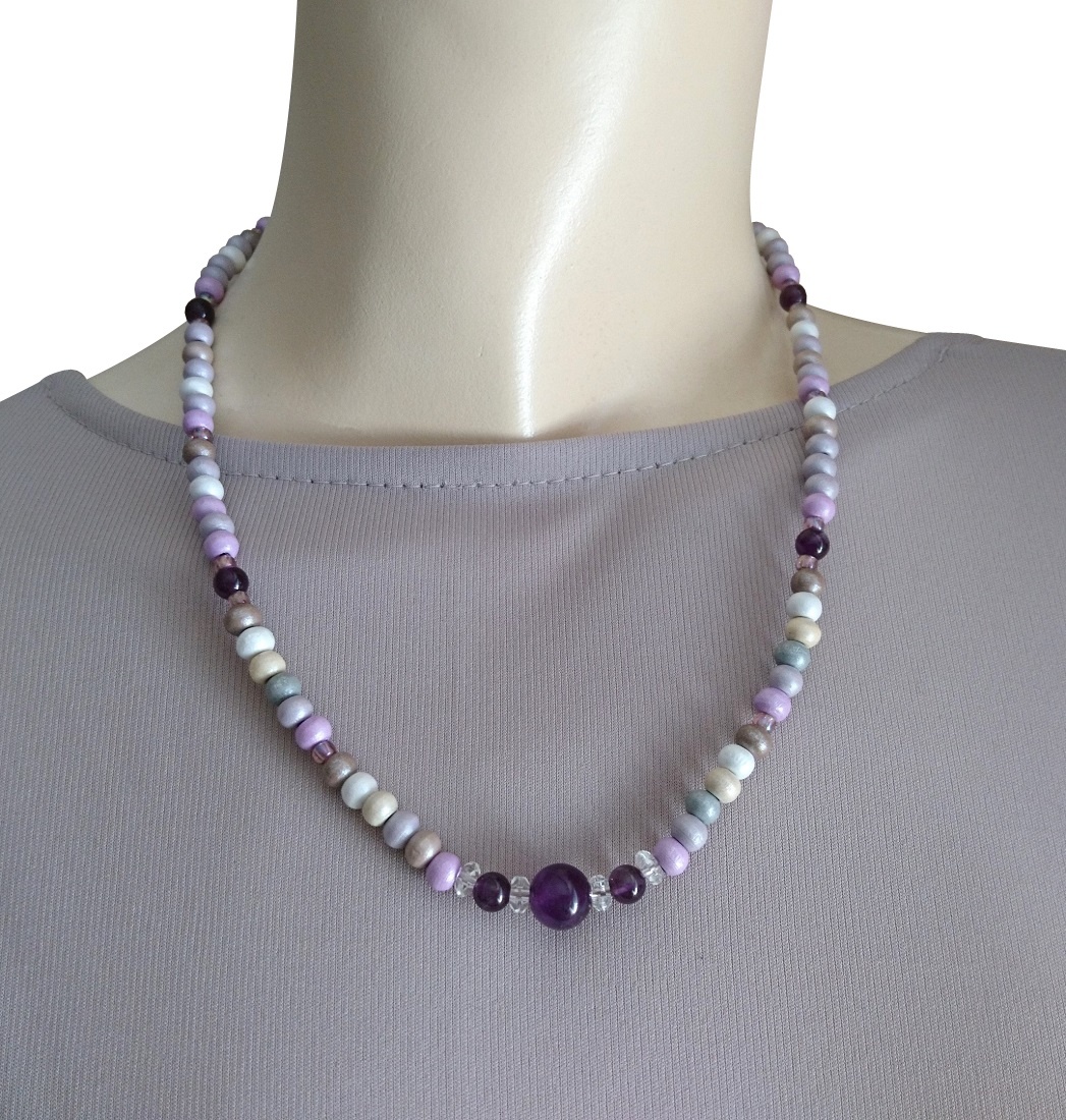 画像3: 【送料無料】◆flower storm◆長さ52~57cm 天然石アメジスト、水晶＆ウッドビーズのネックレス マルチカラーパープル系 アジャスター付 ( パワーストーン 2月誕生石 天然木 TOHOビーズ ステンレス アクセサリー 日本製 レディース ）