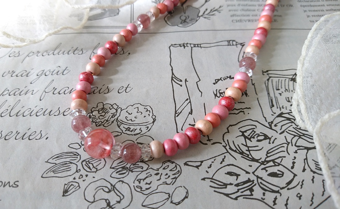 画像5: 【送料無料】◆flower storm◆長さ52~57cm 天然石ストロベリークォーツ、水晶＆ウッドビーズのネックレス マルチカラーレッド ピンク系 アジャスター付 ( パワーストーン 天然木 TOHOビーズ ステンレス アクセサリー 日本製 メンズ レディース）