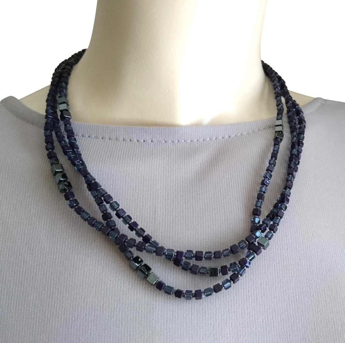 画像3: 【送料無料】◆flower storm◆長さ51~56cm 天然石ヘマタイトと3種のビーズの3連ネックレス  アジャスター付 ( パワーストーン  赤鉄鉱 アクリル TOHO 真鍮 ステンレス アクセサリー 日本製 ）