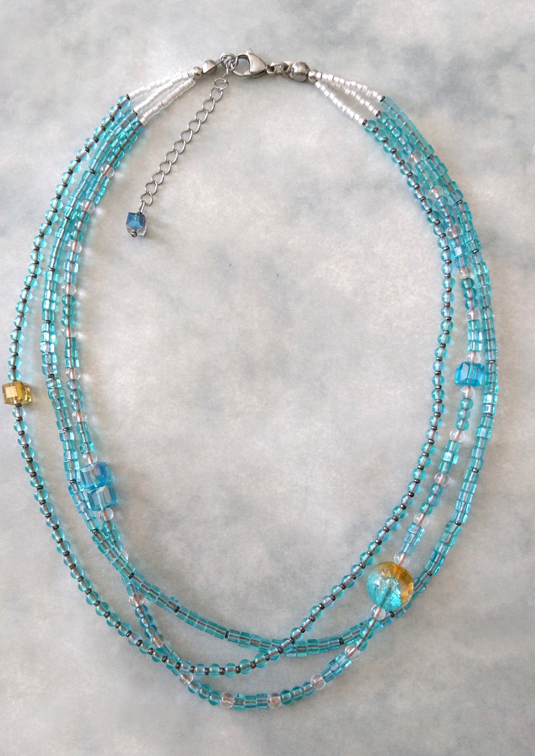 画像2: 【送料無料】◆flower storm◆長さ51~56cm アクアブルーのビーズ3連ネックレス 14mmチェコビーズ＆異素材ビーズ アジャスター付 ( アクセサリー TOHOビーズ 真鍮 ステンレス 日本製 ）