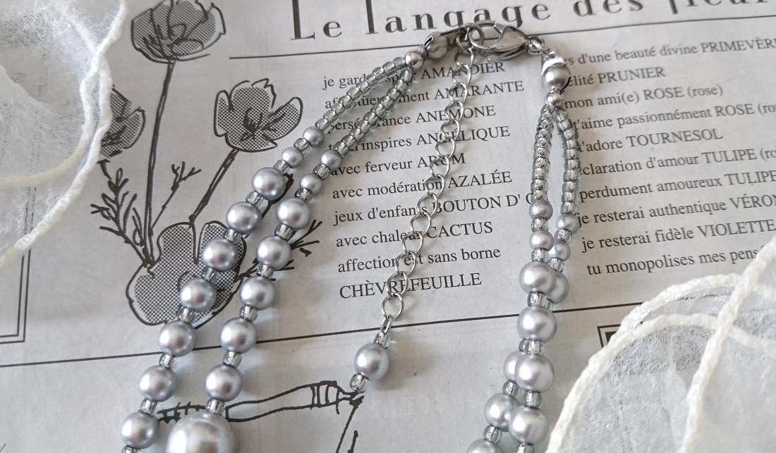 画像6: 【送料無料】◆flower storm◆長さ51~56cm アンティークシルバーの10mm玉樹脂パール＆2種のビーズの２連ネックレス アジャスター付 ( アクセサリー TOHOビーズ ステンレス 日本製 ）