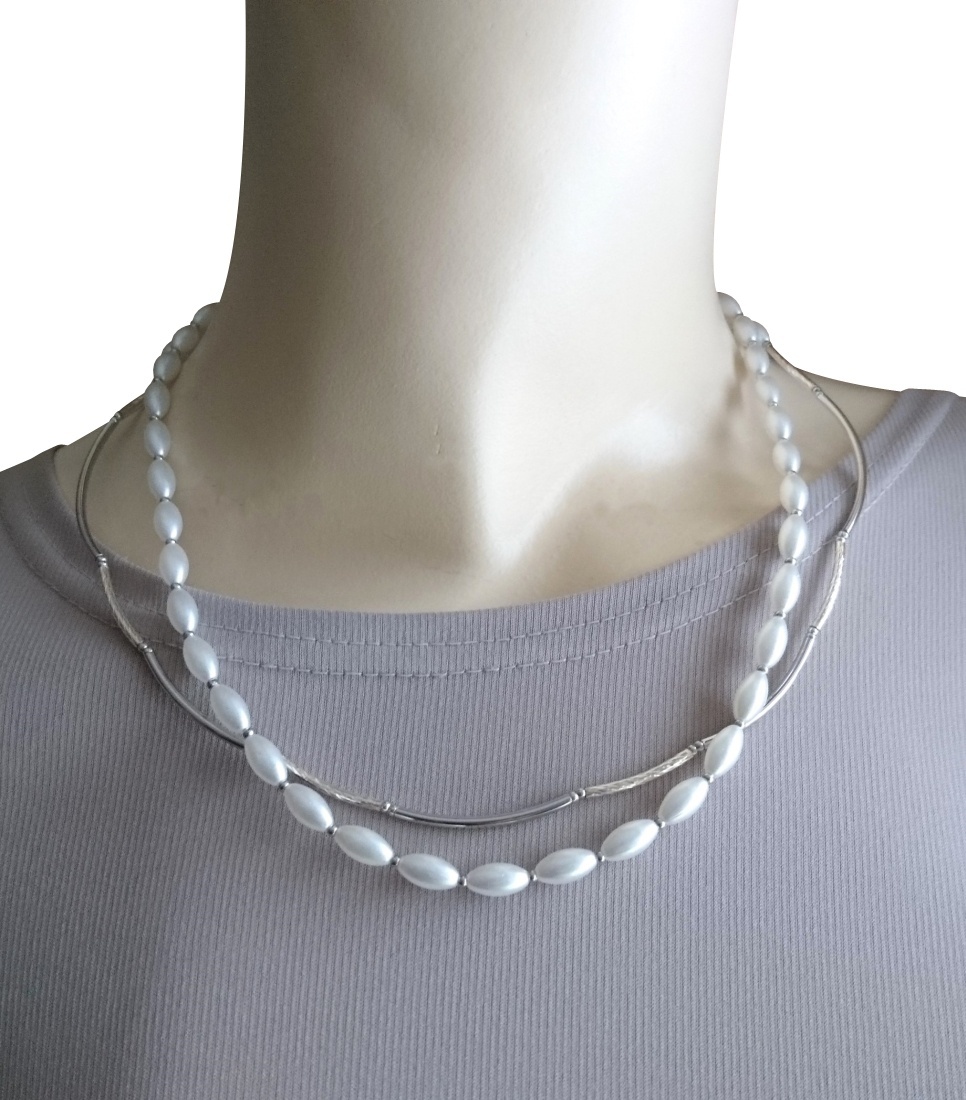 画像4: 【送料無料】◆flower storm◆長さ約46cm ホワイトパール＆シルバーメタルパーツの２連ネックレス  (アクセサリー フェイクパール 真鍮製 ステンレス製 レディース メンズ 日本製）