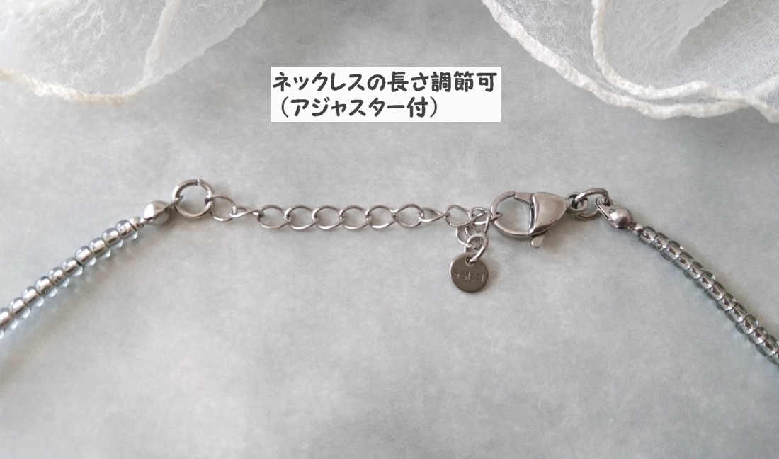 画像:  【送料無料】◆flower storm◆（長さ約43cm＋アジャスター5cm）シルバーグレイの日本製TOHOガラスビーズwithステンレスビーズのネックレス ステンレス製留め具(ショートネックレス 変色防止 アレルギー対応 日本製)
